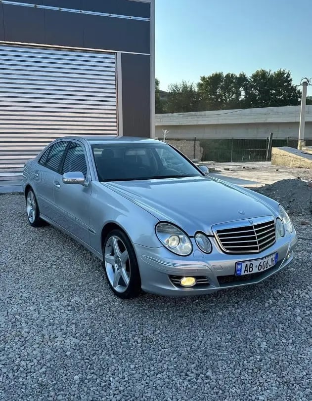Louer une voiture à Vlorë