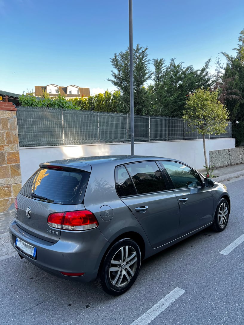 Auto mieten in Tirana