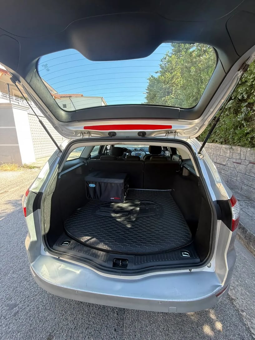 Rent a car in Tirana