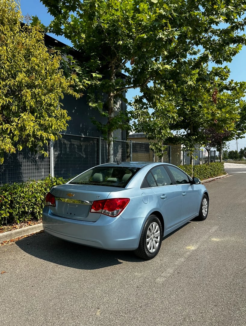 Rent a car in Tirana