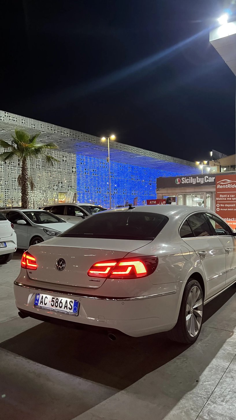 Rent a car in Tirana