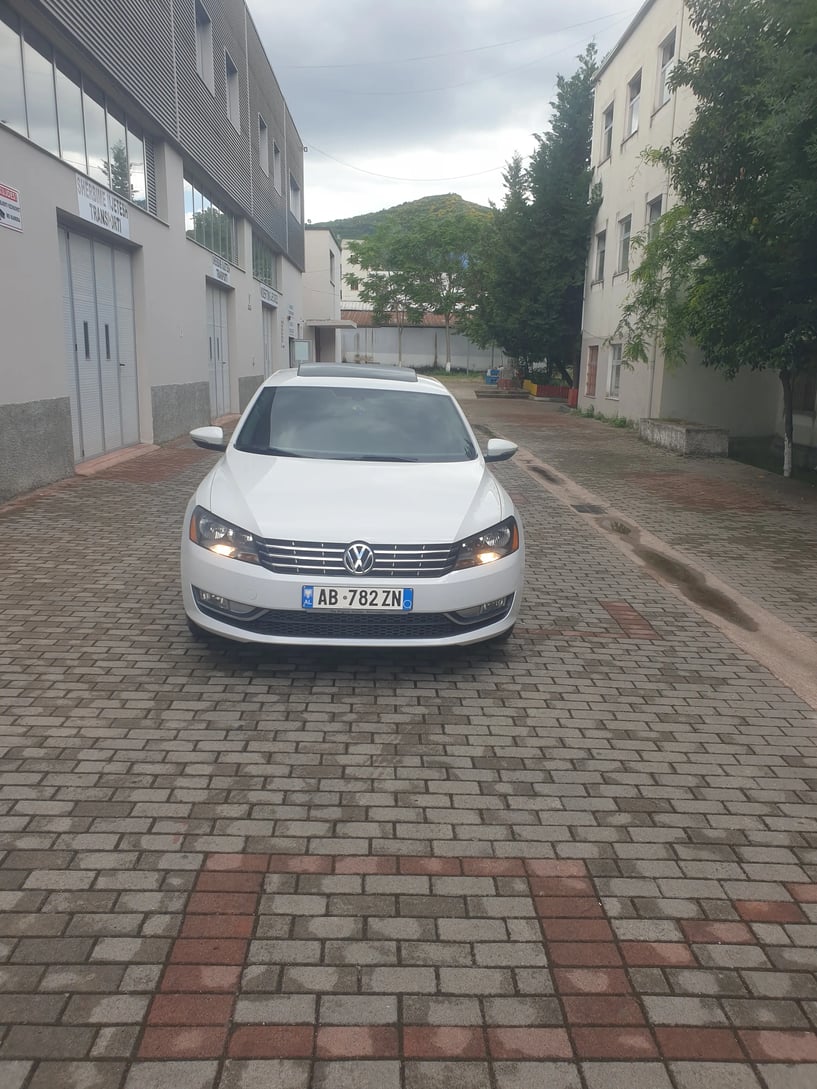 Rent a car in Tirana