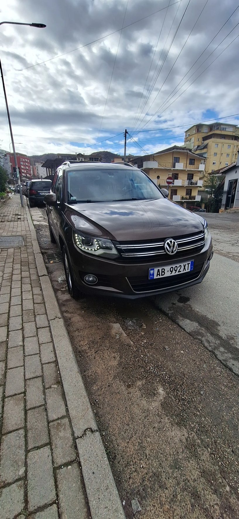 Wynajmij samochód w Tirana