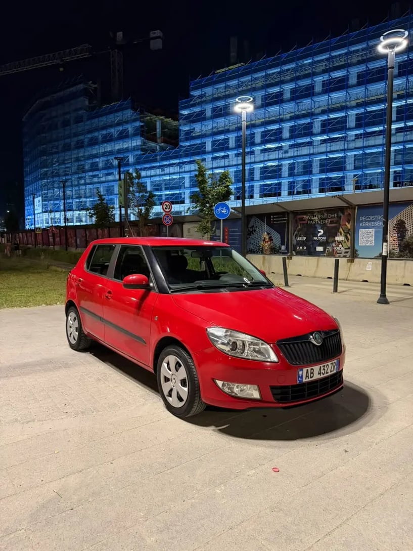 Rent a car in Tirana