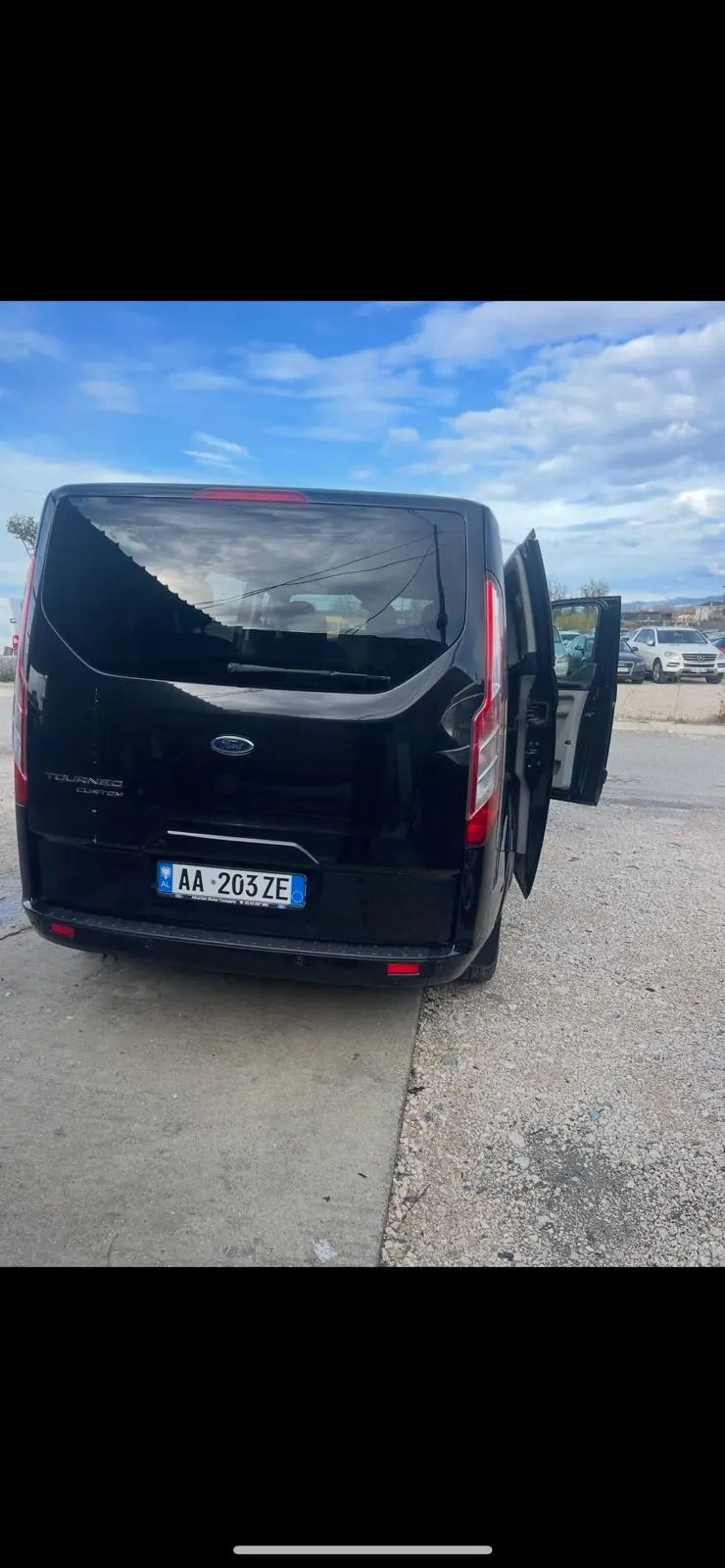 Wynajmij samochód w Tirana