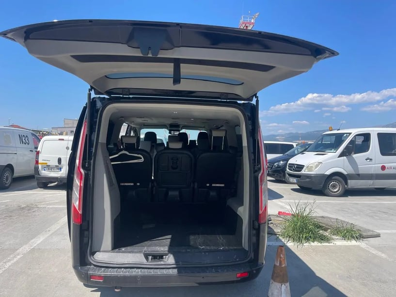 Wynajmij samochód w Tirana