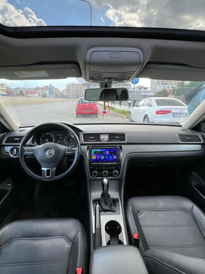 Rent a car in Tirana