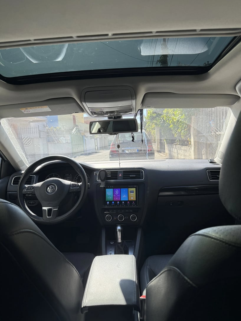 Rent a car in Tirana