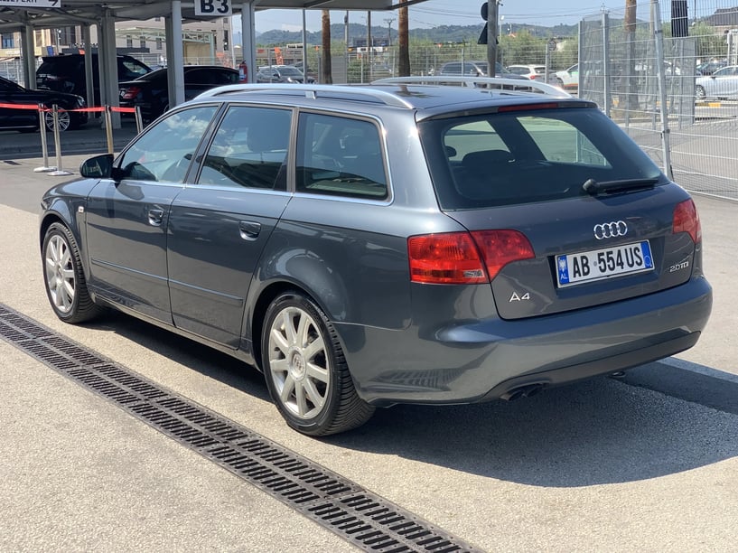 Wynajmij samochód w Tirana