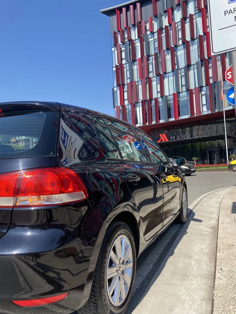 Rent a car in Tirana