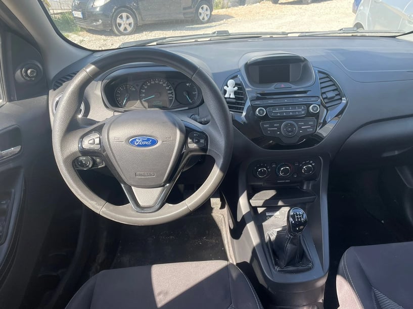 Louer une voiture à Tirana