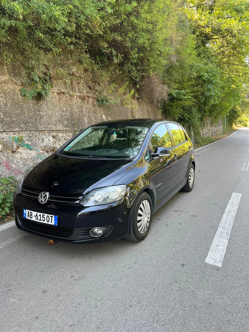 Rent a car in Elbasan