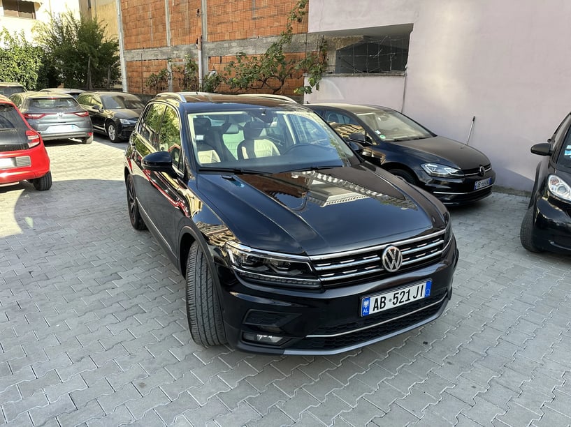 Rent a car in Tirana