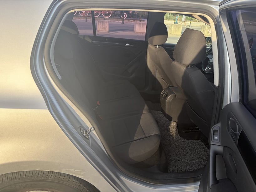 Rent a car in Tirana