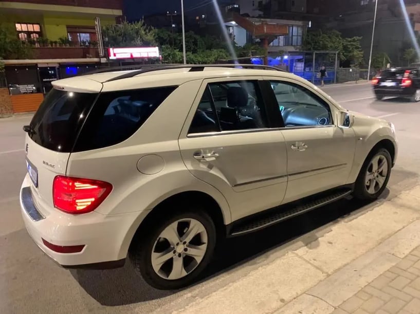 Auto mieten in Tirana