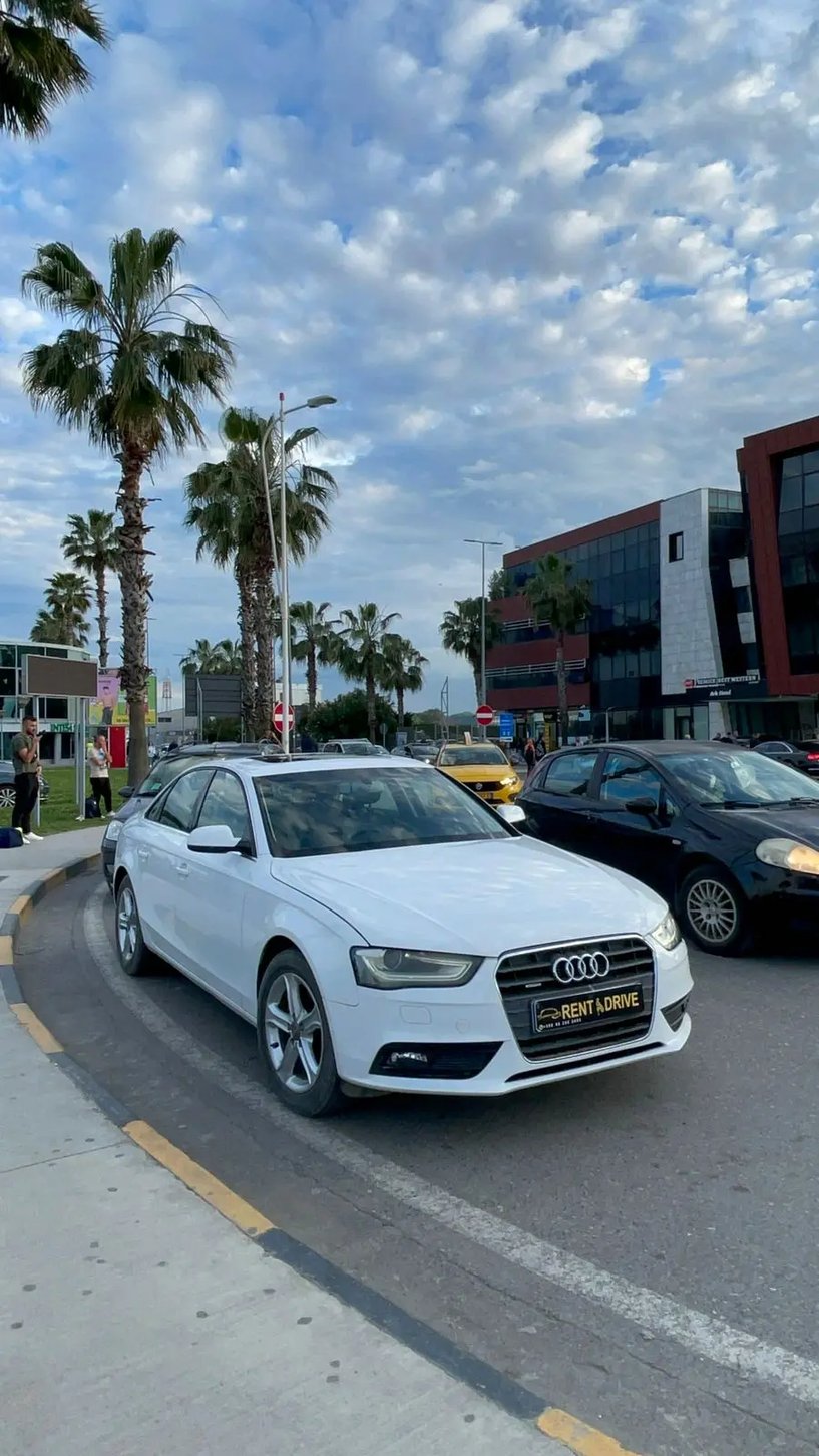 Louer une voiture à Tirana