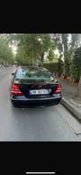 Mercedes-Benz 220